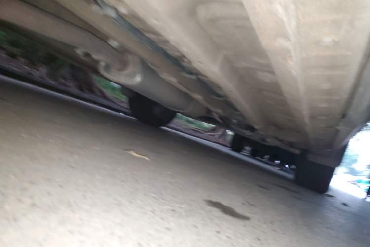 Used JETOUR X90 2022 Zilong 2.0T DCT Changsheng Edition 7-Seater Chassis Rear Right