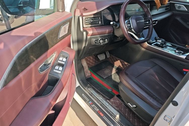 Used JETOUR X90 2022 Zilong 2.0T DCT Changsheng Edition 7-Seater Driver Seat