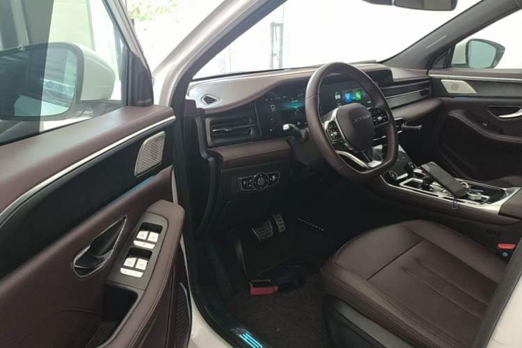 Used JETOUR X90 2022 Zilong 2.0T DCT Changsheng Edition 5-seater Driver Seat