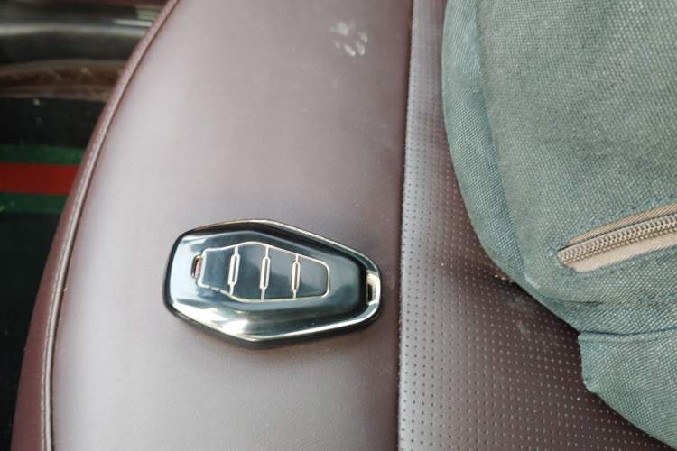Used JETOUR X90 2022 Zilong 2.0T DCT Changsheng Edition 7-Seater Interior 1