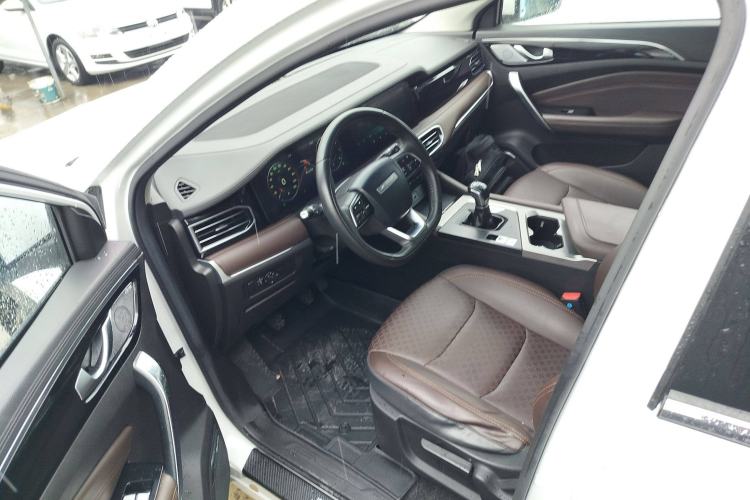 Used JETOUR X90 2022 1.5T Manual Shadow Comfort Edition 7 Seats Interior 3