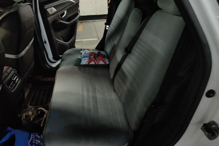 Used JETOUR X90 2022 Zilong 2.0T DCT Changsheng Edition 5-seater Left Rear Seat
