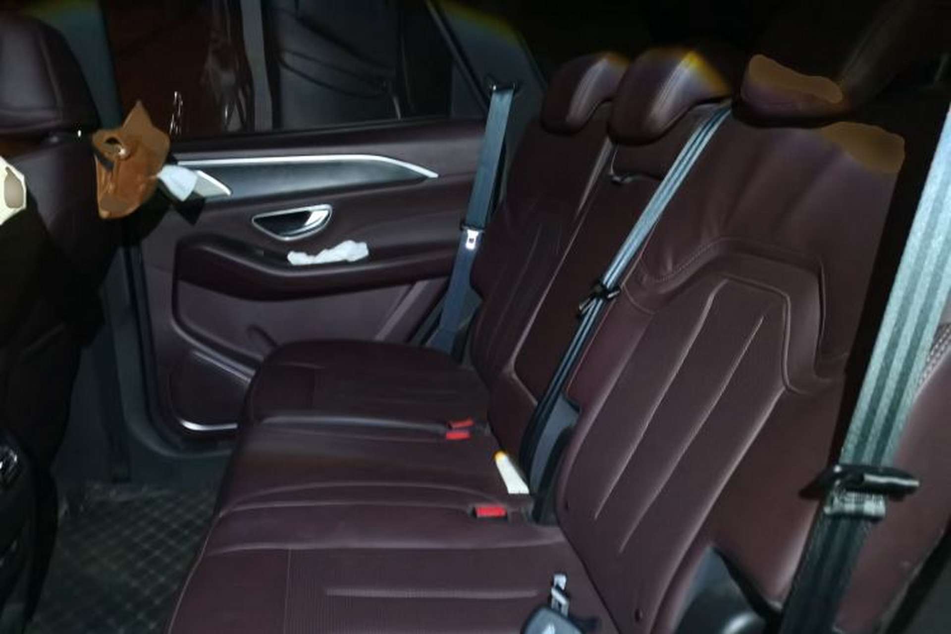 Used JETOUR X90 2022 Zilong 2.0T DCT Changsheng Edition 7-Seater Left Rear Seat