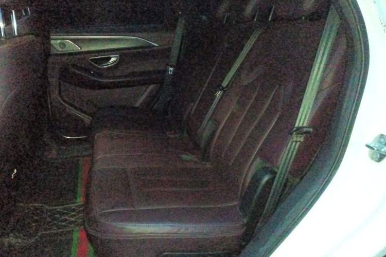 Used JETOUR X90 2022 Zilong 2.0T DCT Changsheng Edition 5-seater Left Rear Seat