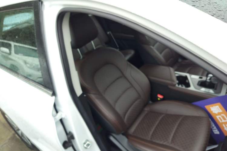 Used JETOUR X90 2022 1.5T Manual Shadow Comfort Edition 7 Seats Right Front Seat