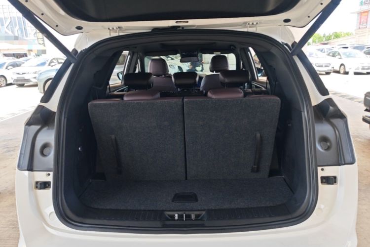 Used JETOUR X90 2022 Zilong 2.0T DCT Changsheng Edition 7-Seater Trunk