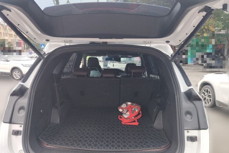 Used JETOUR X90 2022 Zilong 2.0T DCT Changsheng Edition 7-Seater Trunk
