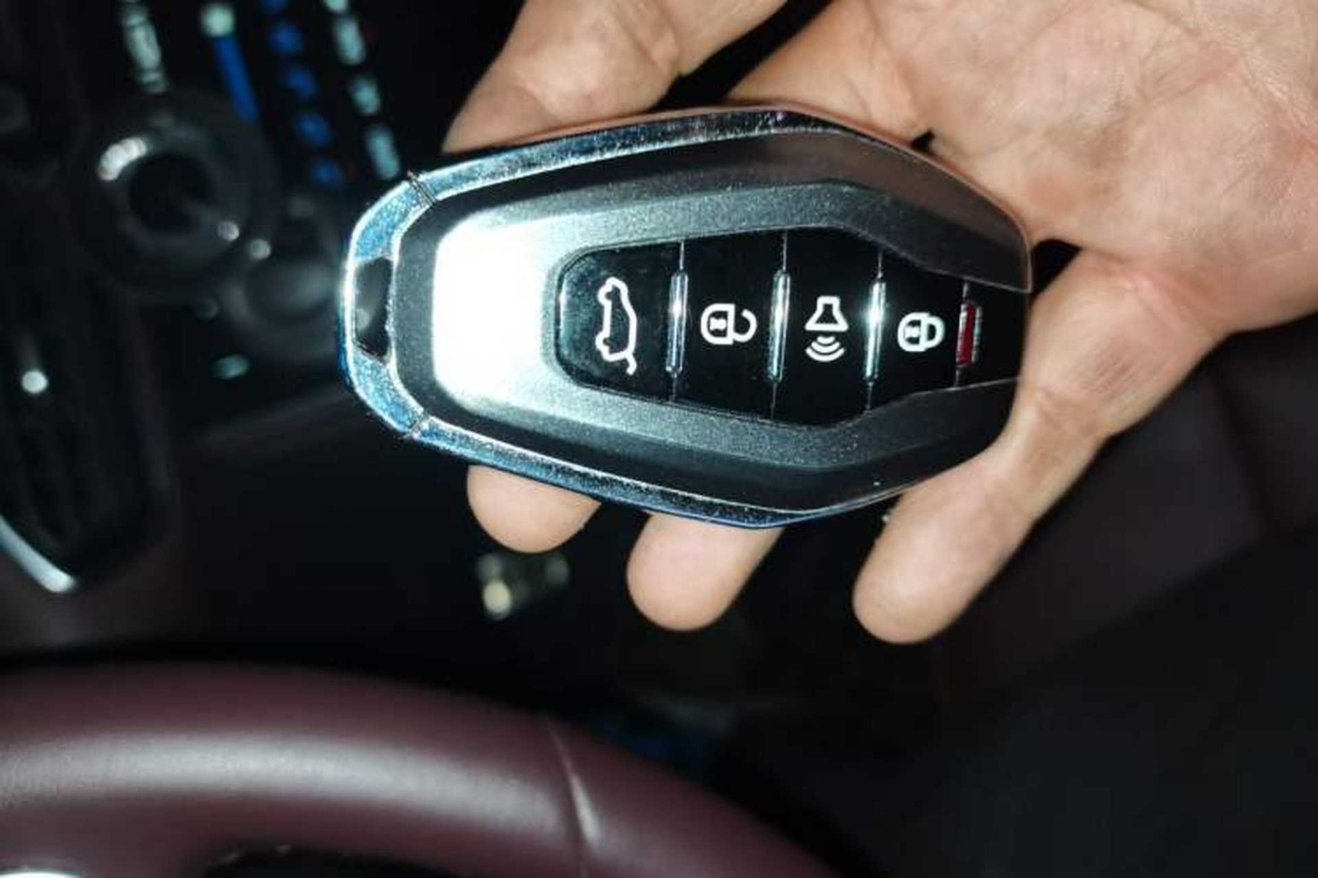 Used JETOUR X90 2022 Zilong 2.0T DCT Changsheng Edition 7-Seater Vehicle Key