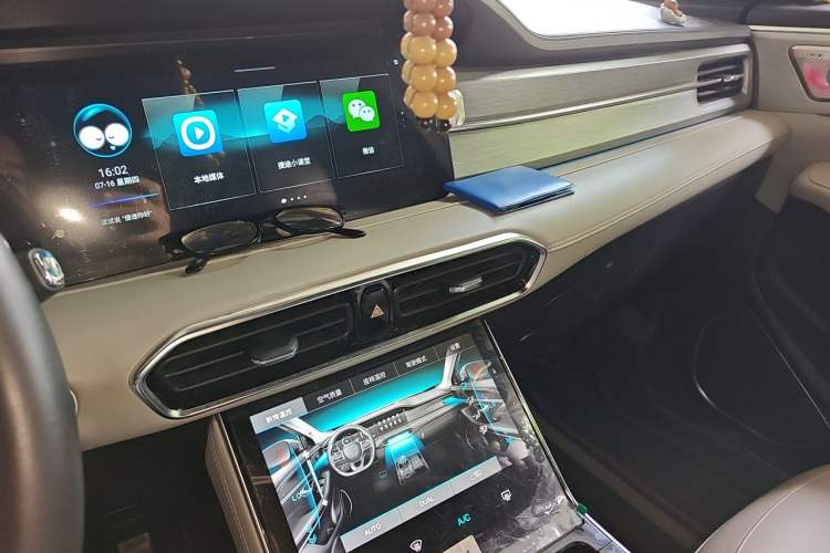 Used JETOUR X90 2023 Zilong 2.0T DCT Wushen Edition 7-Seater Audio And AC Panel