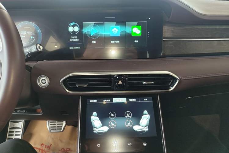 Used JETOUR X90 2023 Zilong 2.0T DCT Changsheng Edition 5-seater Audio And AC Panel