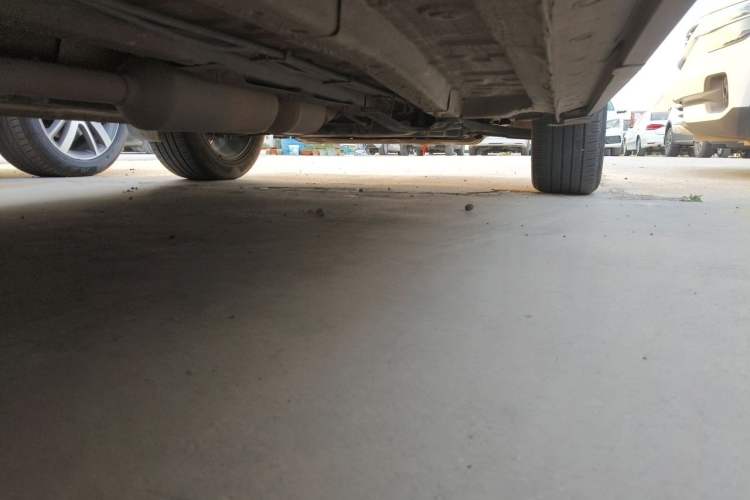 Used JETOUR X90 2023 Zilong 2.0T DCT Wushen Edition 7-Seater Chassis Rear Right