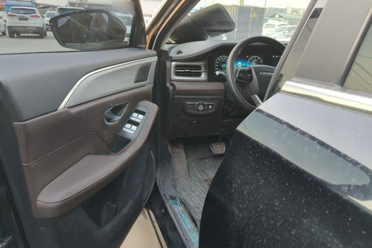 Used JETOUR X90 2023 Zilong 2.0T DCT Wushen Edition 7-Seater Driver Seat