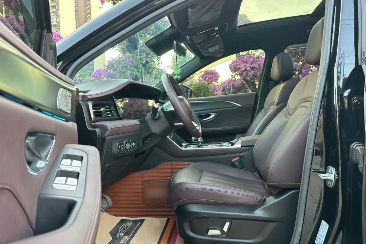 Used JETOUR X90 2023 Zilong 2.0T DCT Changsheng Edition 7-Seater Interior 7