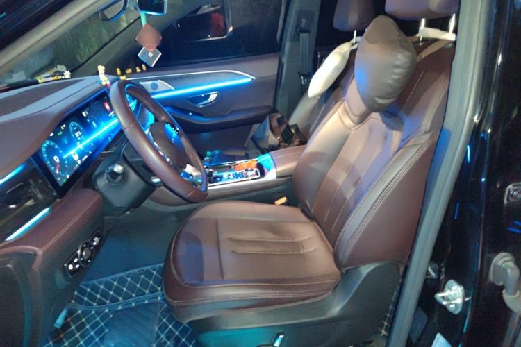 Used JETOUR X90 2023 Zilong 2.0T DCT Changsheng Edition 7-Seater Left Front Seat
