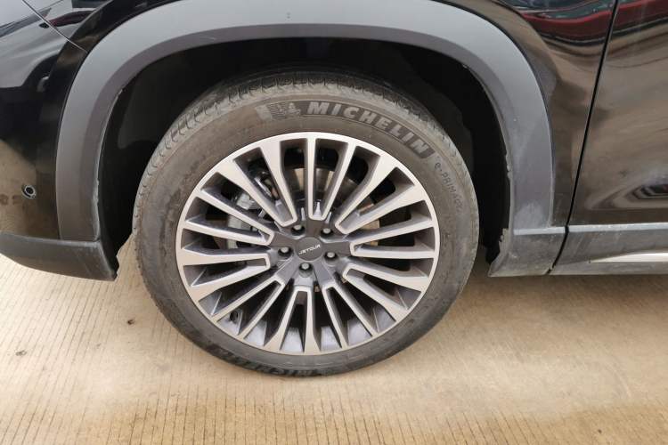 Used JETOUR X90 2023 Zilong 2.0T DCT Wushen Edition 5 Seats Left Front Wheel Hub