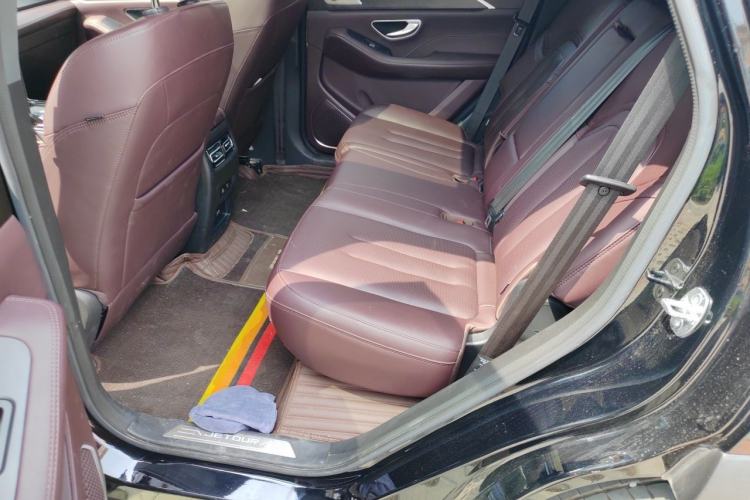 Used JETOUR X90 2023 Zilong 2.0T DCT Wushen Edition 7-Seater Left Rear Seat