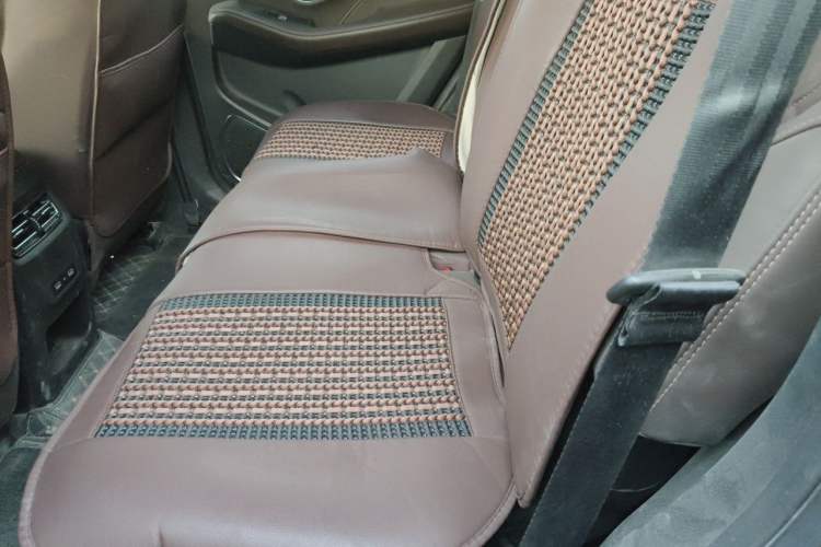 Used JETOUR X90 2023 Zilong 2.0T DCT Wushen Edition 7-Seater Left Rear Seat