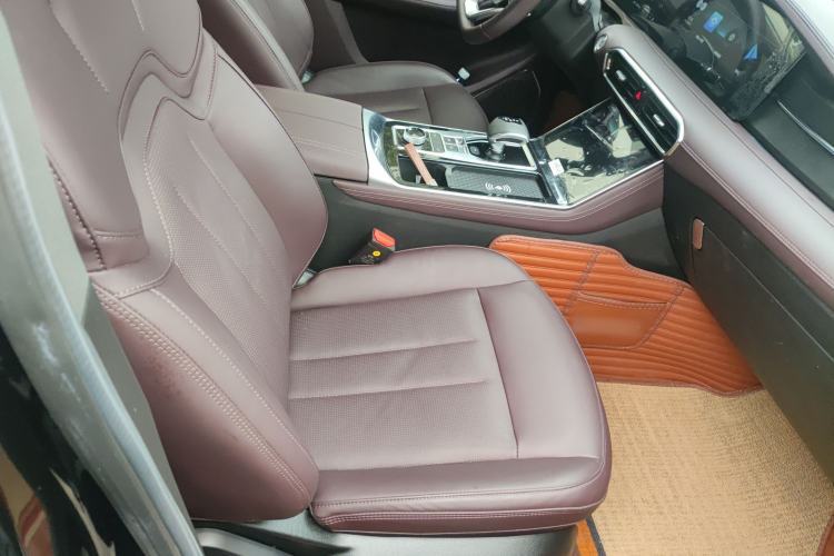 Used JETOUR X90 2023 Zilong 2.0T DCT Changsheng Edition 7-Seater Right Front Seat