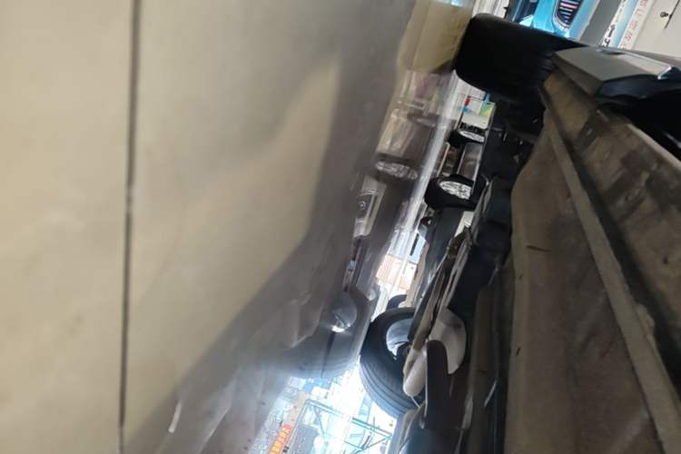 Used JETOUR X90 2023 Zilong 2.0T DCT Changsheng Edition 5-seater Right Side Sill