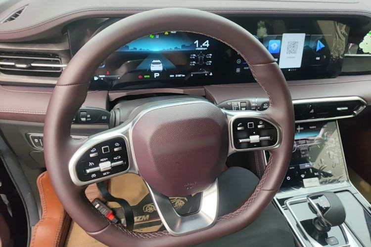 Used JETOUR X90 2023 Zilong 2.0T DCT Changsheng Edition 7-Seater Steering Wheel