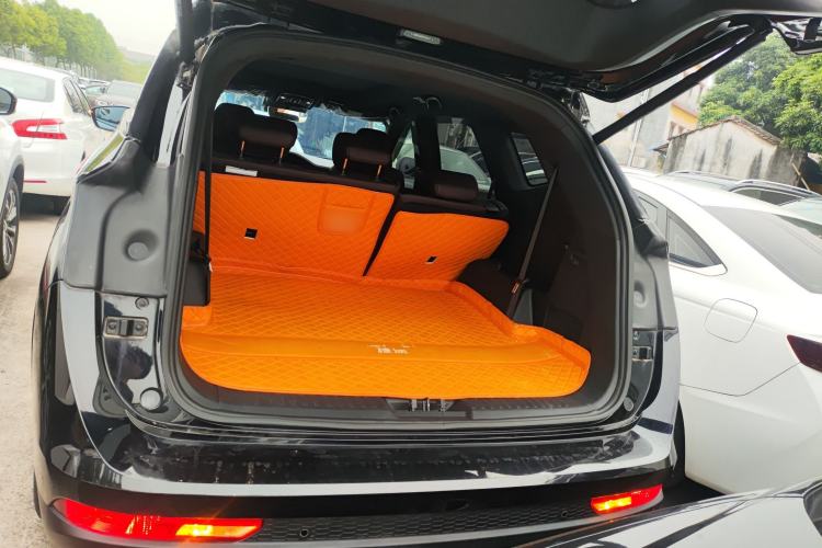 Used JETOUR X90 2023 Zilong 2.0T DCT Changsheng Edition 7-Seater Trunk