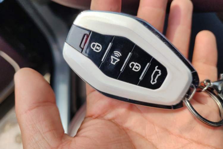 Used JETOUR X90 2023 Zilong 2.0T DCT Wushen Edition 7-Seater Vehicle Key