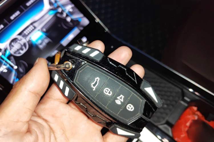 Used JETOUR X90 2023 Zilong 2.0T DCT Changsheng Edition 7-Seater Vehicle Key