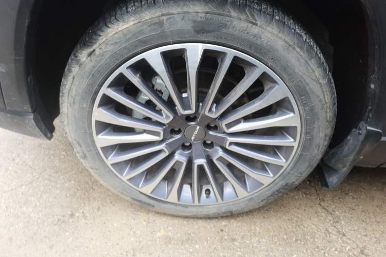 Used JETOUR X90 2023 Zilong 2.0T DCT Changsheng Edition 5-seater Left Front Wheel Hub