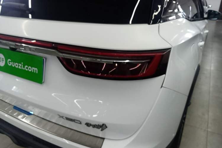 Used JETOUR X90 2023 Zilong 2.0T DCT Wushen Edition 7-Seater Exterior 3