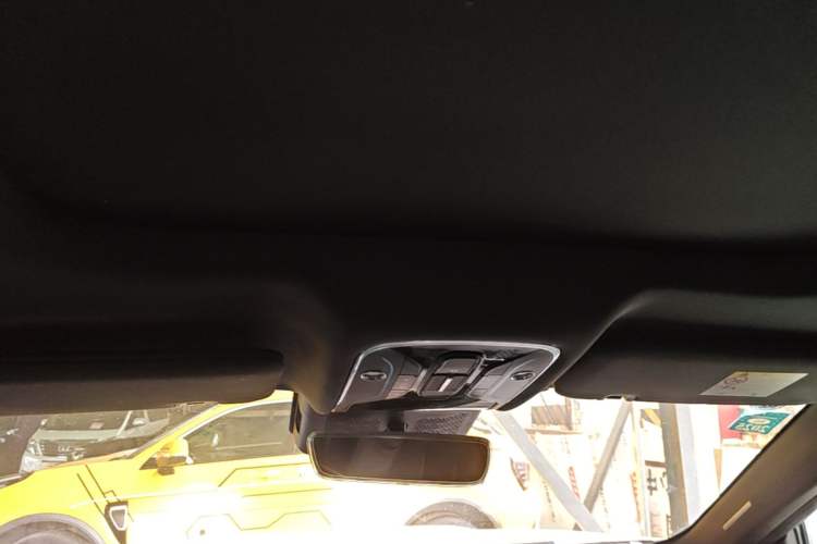 Used JETOUR X90 2023 Zilong 2.0T DCT Changsheng Edition 7-Seater Headliner