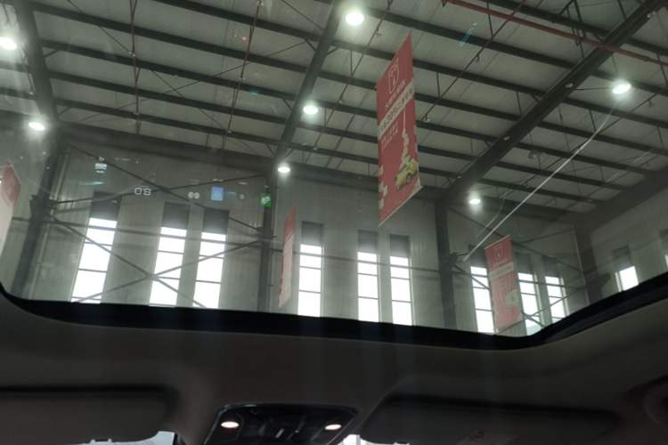 Used JETOUR X90 2023 Zilong 2.0T DCT Changsheng Edition 7-Seater Headliner