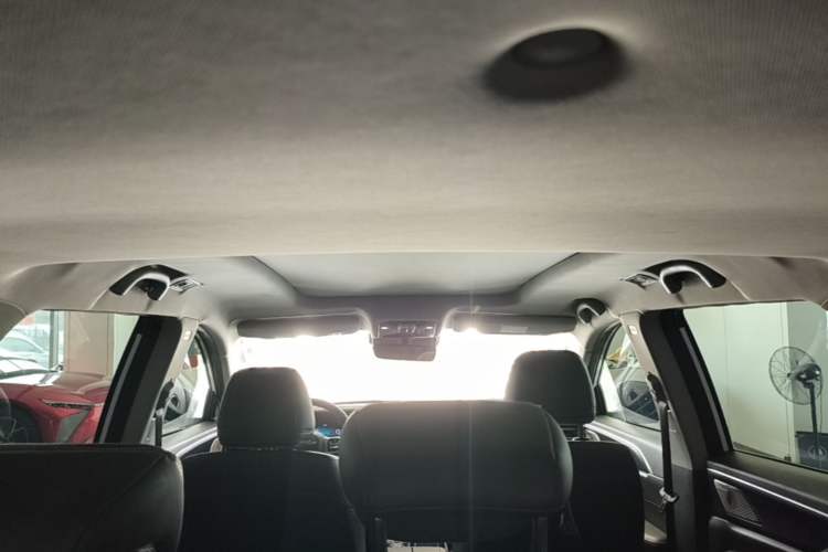 Used JETOUR X90 2023 Zilong 2.0T DCT Changsheng Edition 5-seater Headliner