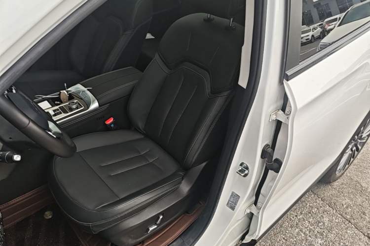Used JETOUR X90 2023 Zilong 2.0T DCT Changsheng Edition 7-Seater Left Front Seat