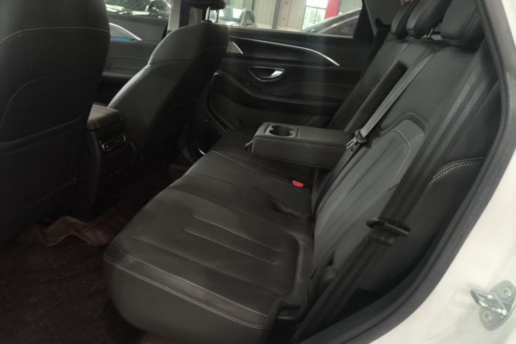 Used JETOUR X90 2023 Zilong 2.0T DCT Changsheng Edition 7-Seater Left Rear Seat