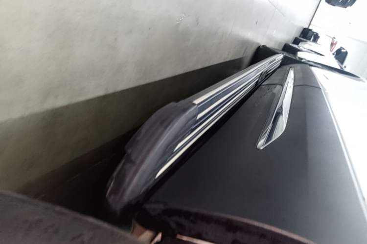 Used JETOUR X90 2023 Zilong 2.0T DCT Wushen Edition 7-Seater Left Side Sill
