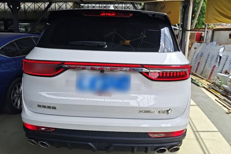 Used JETOUR X90 2023 Zilong 2.0T DCT Changsheng Edition 7-Seater Rear