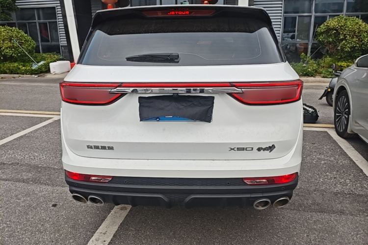 Used JETOUR X90 2023 Zilong 2.0T DCT Changsheng Edition 7-Seater Rear