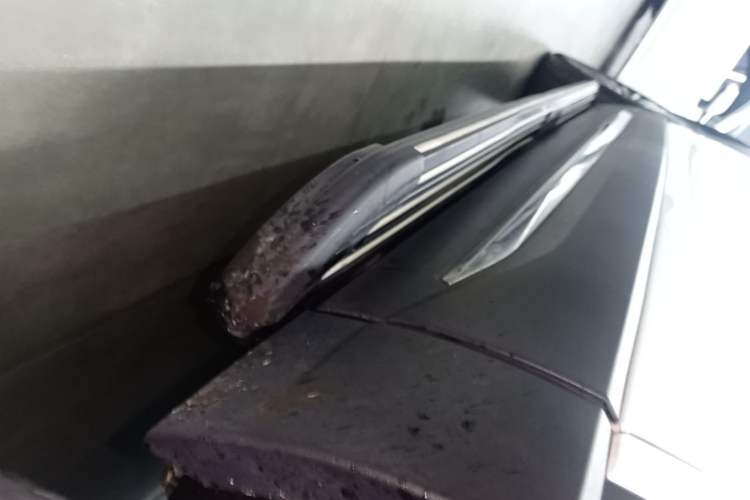 Used JETOUR X90 2023 Zilong 2.0T DCT Wushen Edition 7-Seater Right Side Sill