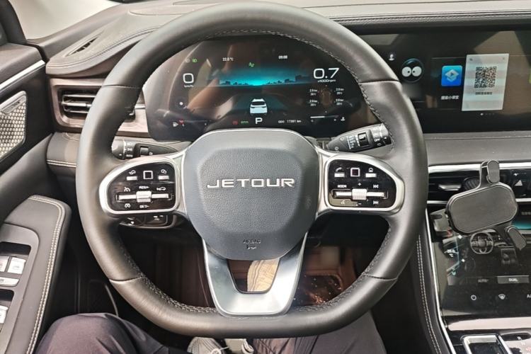 Used JETOUR X90 2023 Zilong 2.0T DCT Changsheng Edition 7-Seater Steering Wheel
