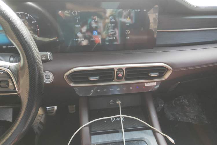 Used JETOUR X90 2024 1.6T DCT Qilin Edition 7-Seater Audio And AC Panel