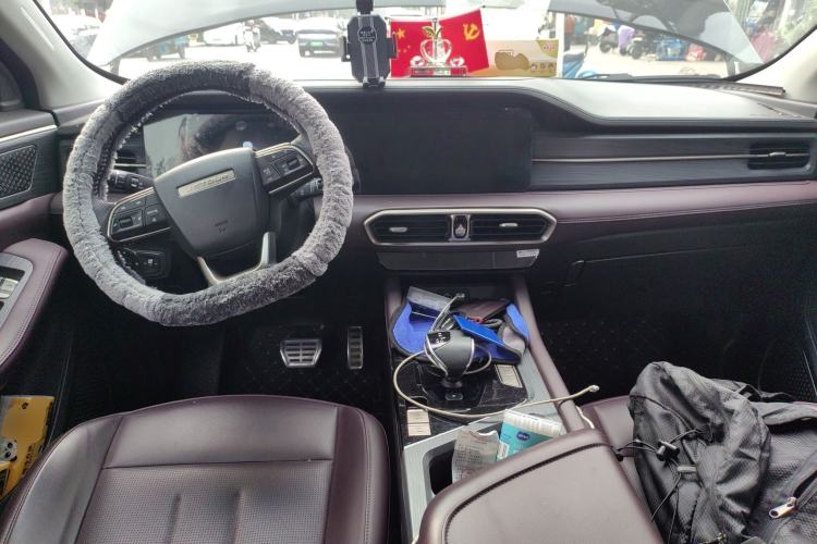 Used JETOUR X90 2024 1.6T DCT Qilin Edition 7-Seater Center Console