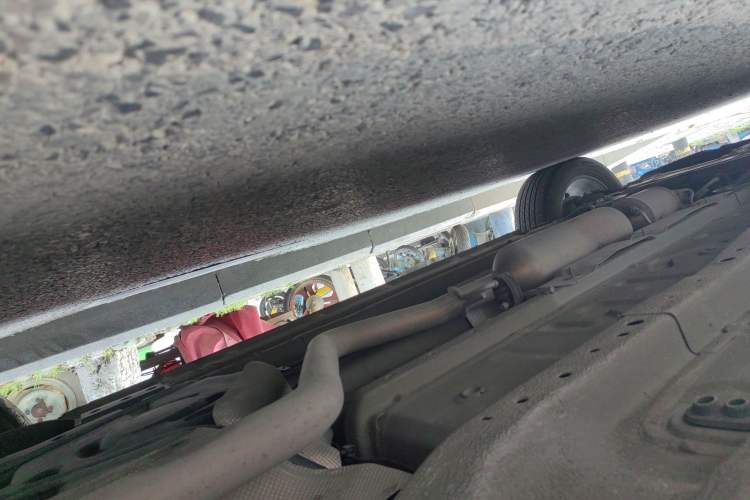 Used JETOUR X90 2024 1.6T DCT Qilin Edition 7-Seater Chassis Rear Left