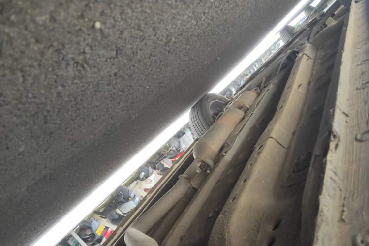 Used JETOUR X90 2024 1.6T DCT Qilin Edition 7-Seater Chassis Rear Left