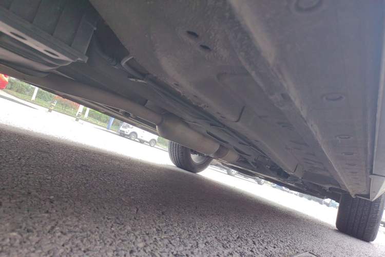 Used JETOUR X90 2024 1.6T DCT Qilin Edition 7-Seater Chassis Rear Right