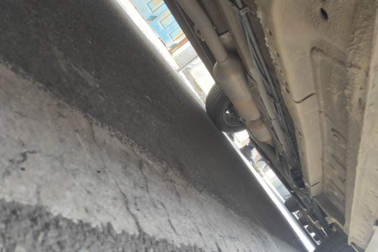 Used JETOUR X90 2024 1.6T DCT Qilin Edition 7-Seater Chassis Rear Right