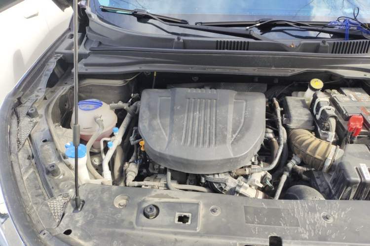 Used JETOUR X90 2024 1.6T DCT Qilin Edition 5 Seats Engine Bay Right
