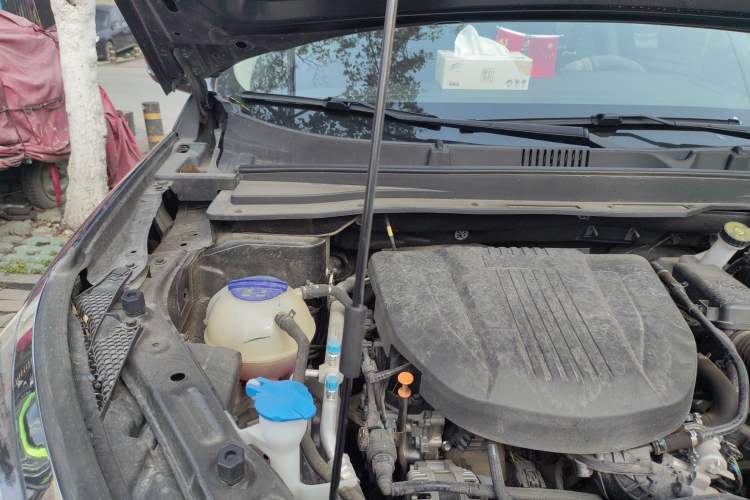 Used JETOUR X90 2024 1.6T DCT Qilin Edition 7-Seater Engine Bay Right
