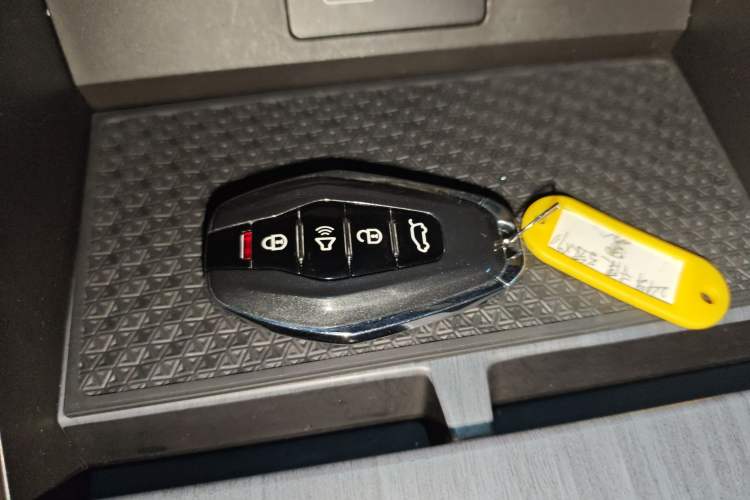 Used JETOUR X90 2024 1.6T DCT Qilin Edition 7-Seater Interior 1