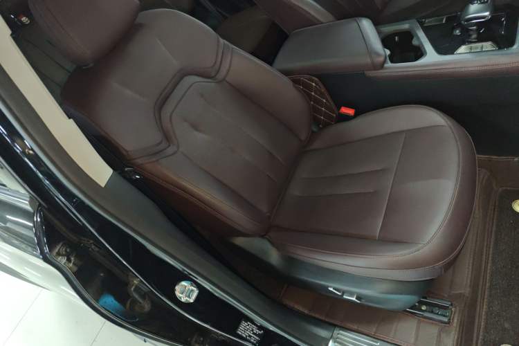 Used JETOUR X90 2024 1.6T DCT Qilin Edition 7-Seater Right Front Seat
