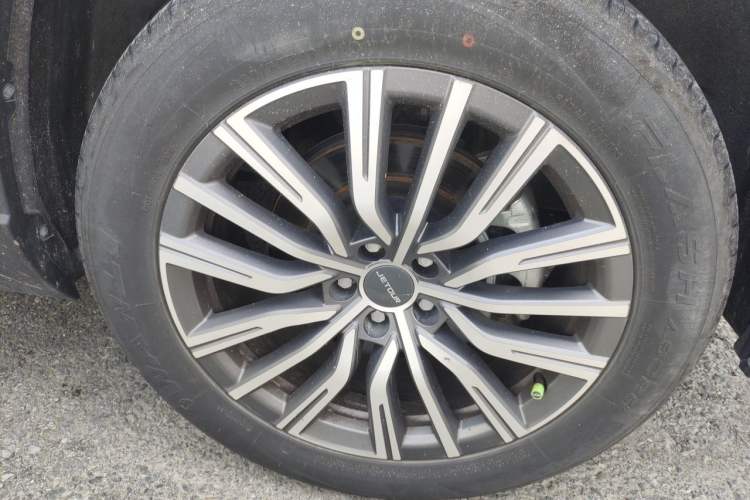 Used JETOUR X90 2024 1.6T DCT Qilin Edition 5 Seats Right Front Wheel Hub